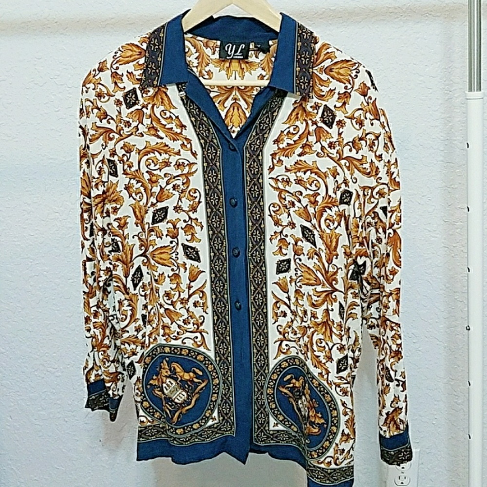 Gorgeous silk shirt, size Medium.